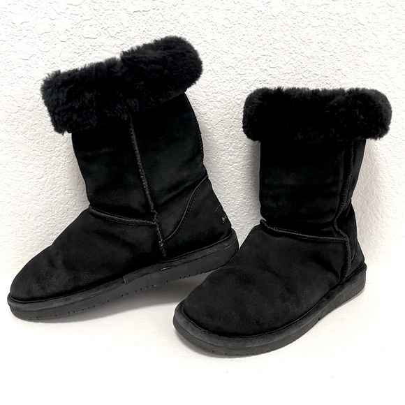 BearPaw •Emma Black Suede Boots Sz 9 - Picture 2 of 8